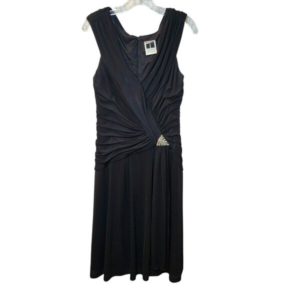 Tadashi Black Ruched Sleeveless Cocktail Dress Size Small V-Neck Midi Formal - Picture 7 of 8